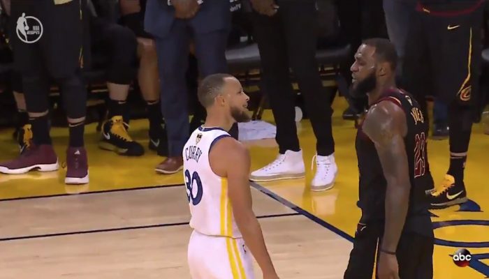 Stephen Curry and LeBron James Cavs Warriors