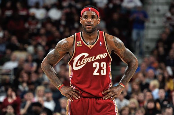 Bulls Owner Reveals LeBron's 7-Word Message About Akron That ...