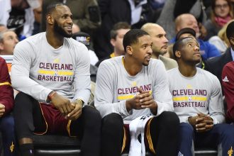 Channing Frye and LeBron James