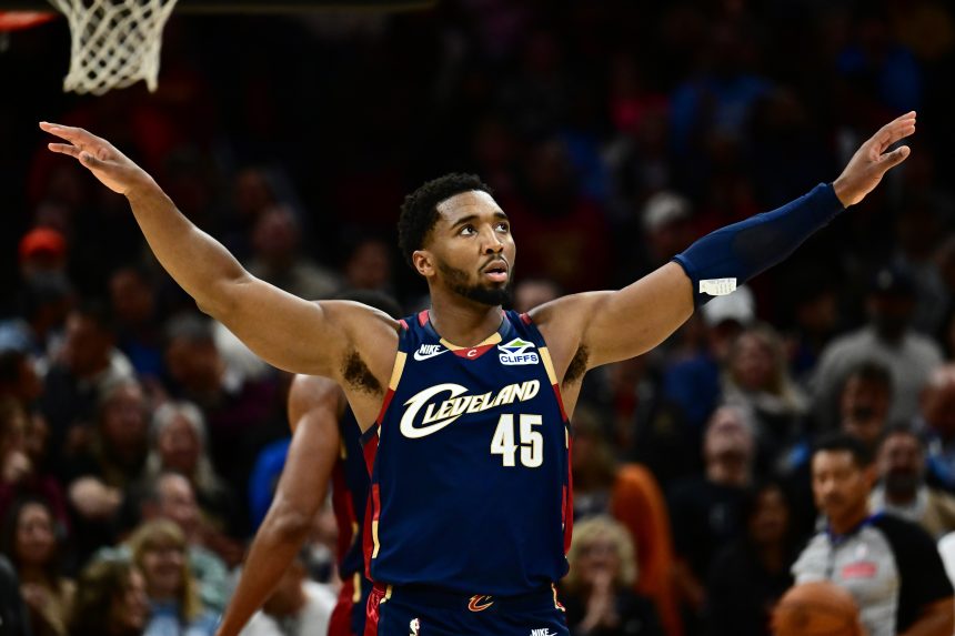 Donovan Mitchell Cavs